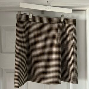 Plaid skirt never worn